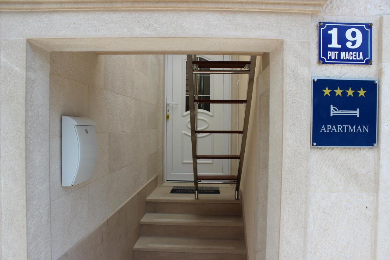 Apartamento The View Pucisca Exterior foto